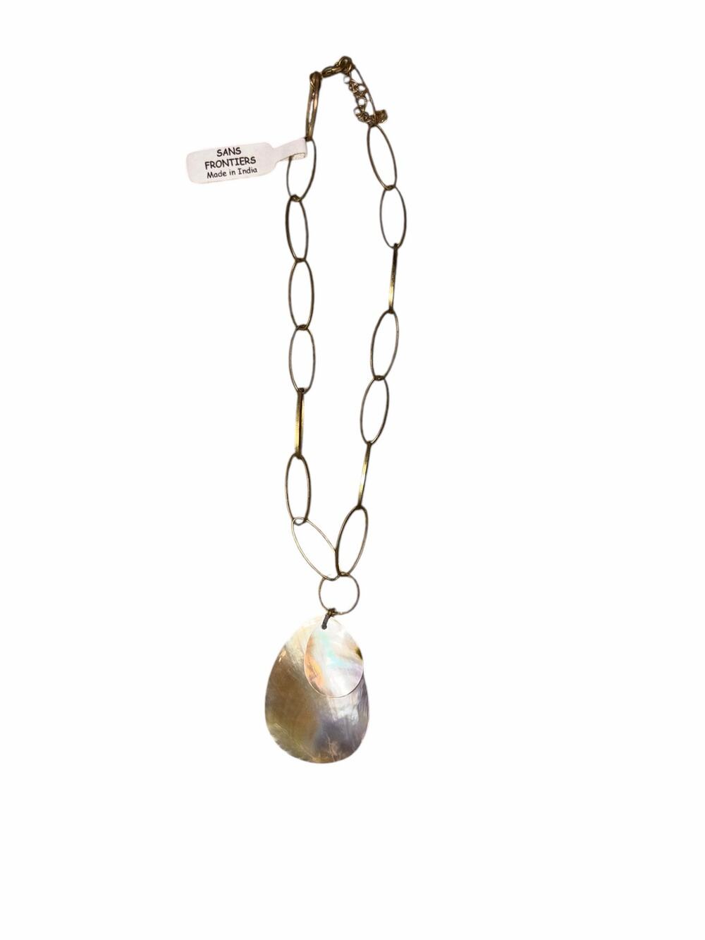 Sans Frontiers Mother of Pearl Shell Pendant Necklace Gold Link Chain India NWT